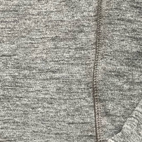 LULULEMON “Its Rulu Run Long Sleeve” Shirt
Tri Colour Delicate Mint White Opal - Picture 5 of 9